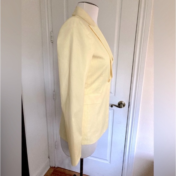 Isabella DeMarco Yellow & White Stripped Blazer Jacket. Tailored Style. - Picture 6 of 14